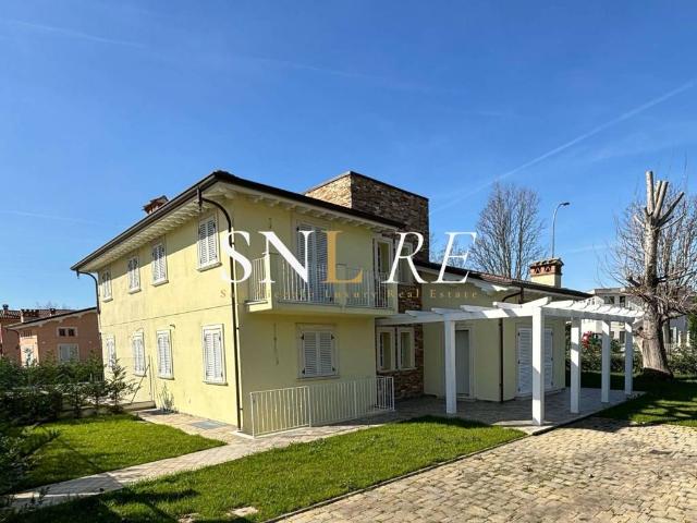 Villa in vendita a Pietrasanta LU