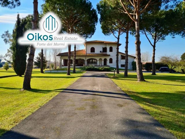 Villa in vendita a Pietrasanta LU