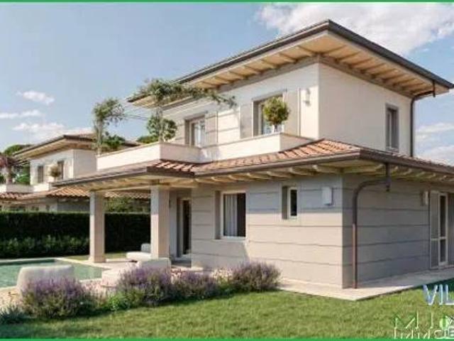 Villa in vendita a Pietrasanta LU