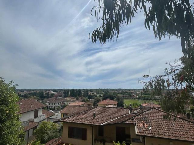 Villa in vendita a Pietrasanta LU