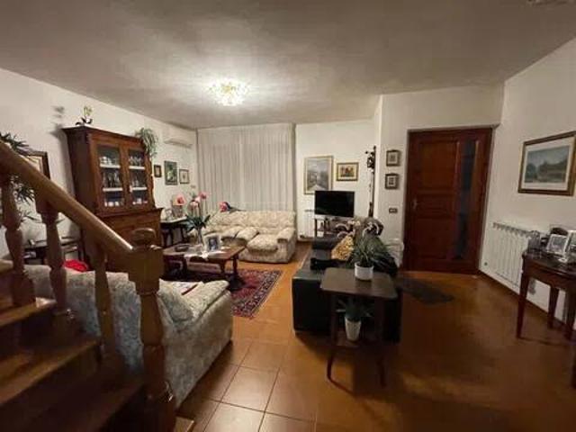 Villa in vendita a Pietrasanta LU