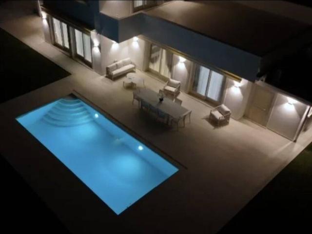 Villa in vendita a Pietrasanta LU
