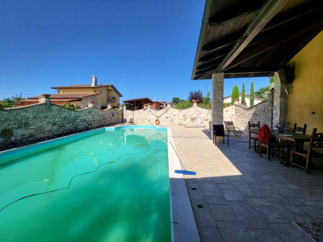 Villa in vendita a Pietrelcina BN