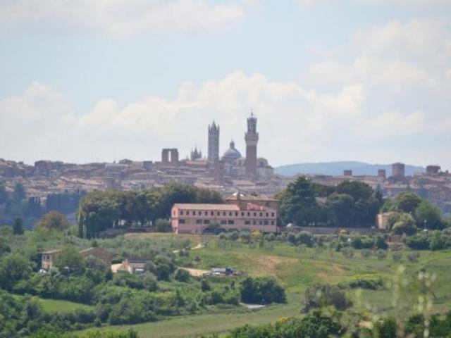 Villa in vendita a Pieve a Bozzone Siena 292 mq Rif: 1398090