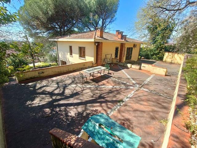 Villa in vendita a Pieve a Nievole PT