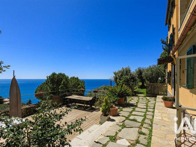 Villa in vendita a Pieve Ligure