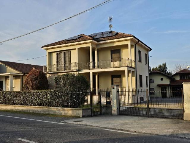 Villa in vendita a Pinarolo Po PV