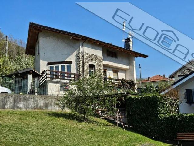 Villa in vendita a Pinasca TO