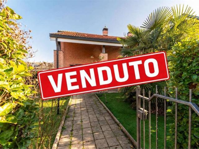 Villa in vendita a Pinerolo TO