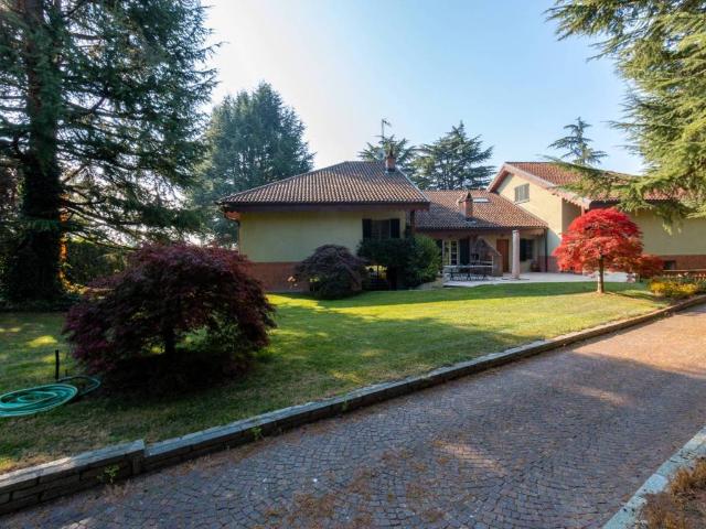Villa in vendita a Pino Torinese TO
