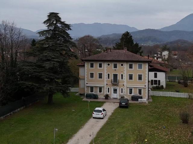 Villa in vendita a Pinzano al Tagliamento PN