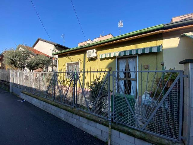Villa in vendita a Pioltello MI