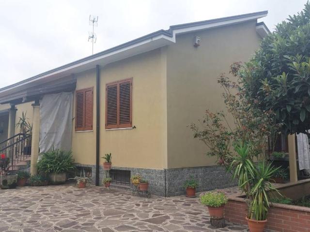 Villa in vendita a Pioltello MI