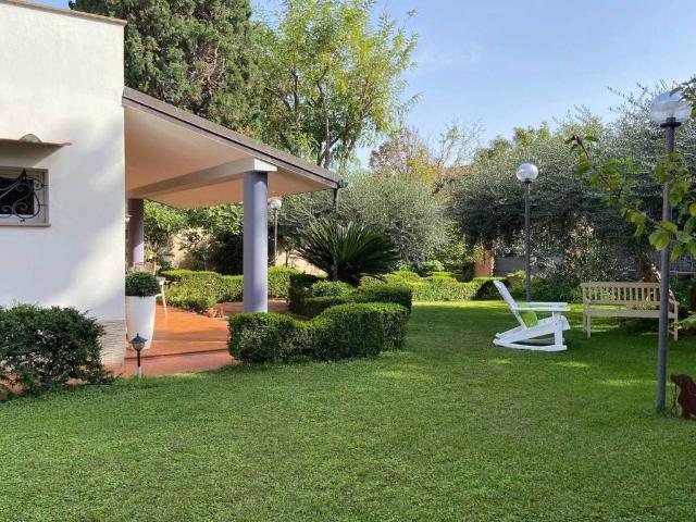 Villa in vendita a Piombino LI