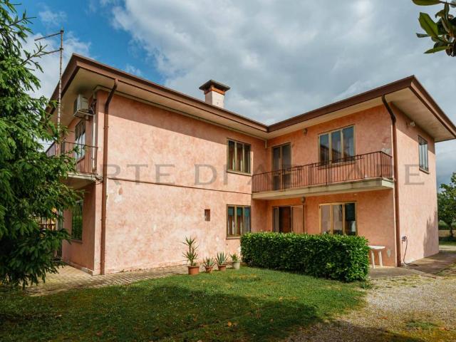 Villa in vendita a Piove di Sacco PD