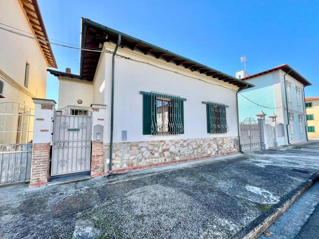 Villa in vendita a Pisa