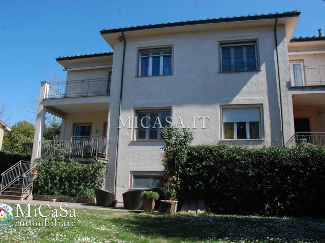 Villa in vendita a Pisa