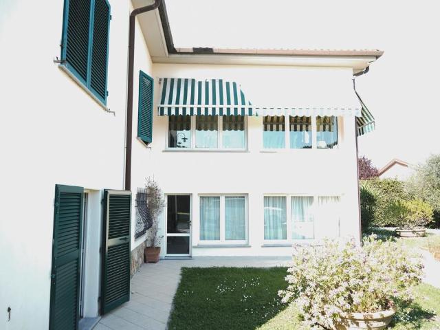 Villa in vendita a Pisa in Ottimo composto da 10vani