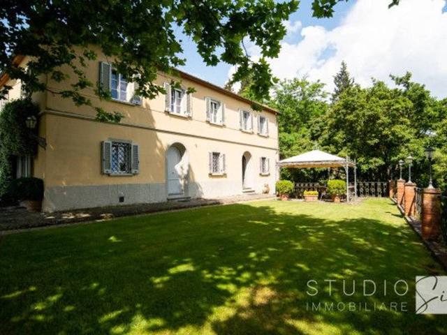 Villa in vendita a Pistoia