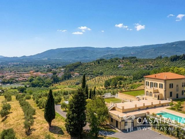 Villa in vendita a Pistoia PT