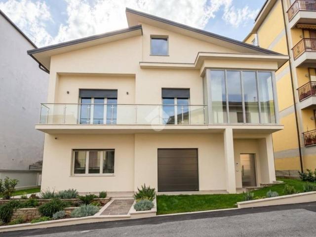 Villa in vendita a Pistoia PT