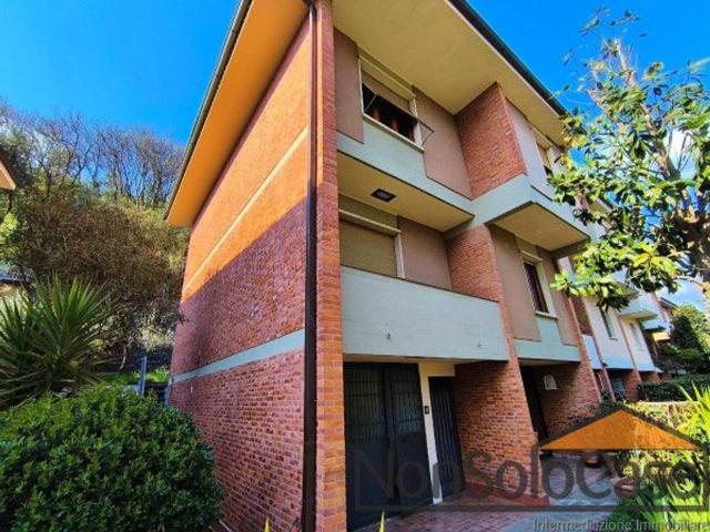 Villa in vendita a Prato