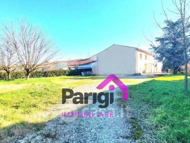 Villa in vendita a Prato PO