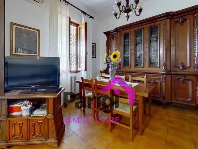 Villa in vendita a Prato PO