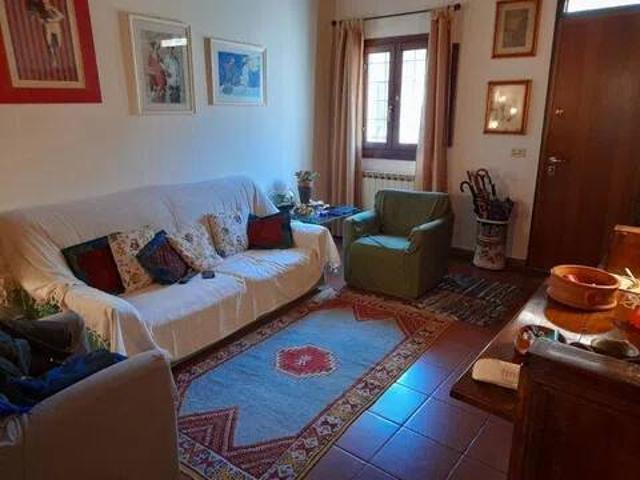 Villa in vendita a Prato PO