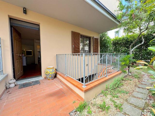 Villa in vendita a Prato PO