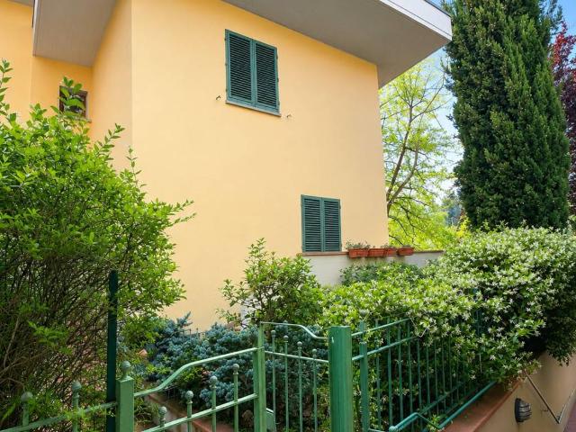 Villa in vendita a Prato PO