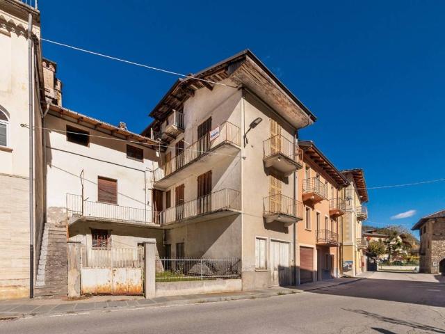 Villa in vendita a Prazzo CN
