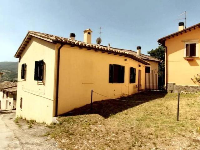 Villa in vendita a Preci PG