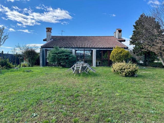 Villa in vendita a Premariacco UD