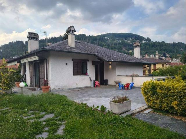 Villa in vendita a Premeno VB