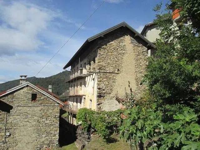 Villa in vendita a Premeno VB