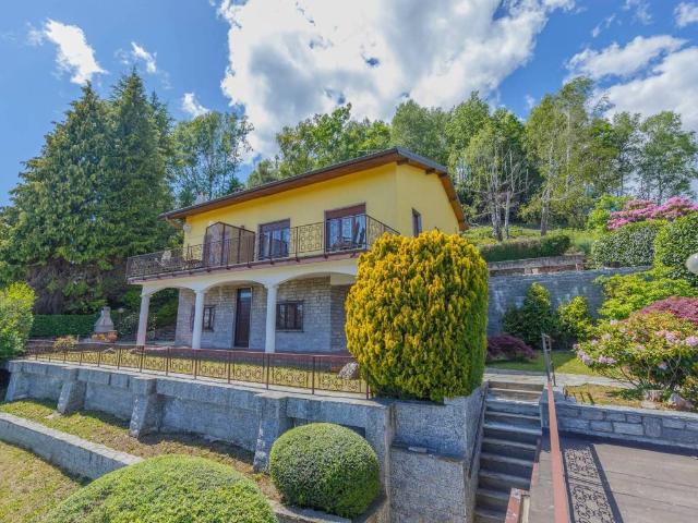 Villa in vendita a Premeno VB