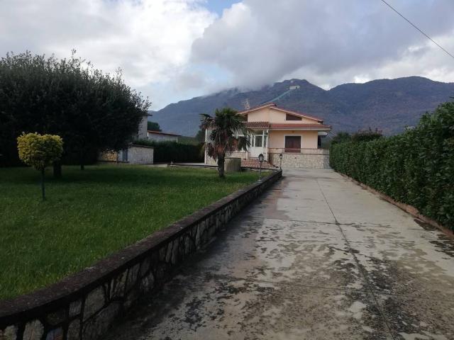 Villa in vendita a Presenzano CE