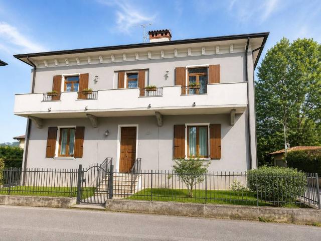 Villa in vendita a Prevalle BS