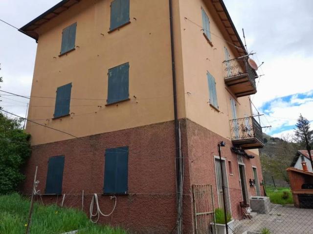 Villa in vendita a Propata GE