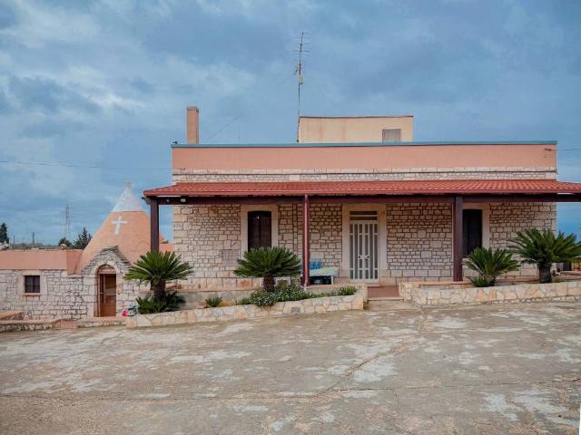 Villa in vendita a Putignano BA