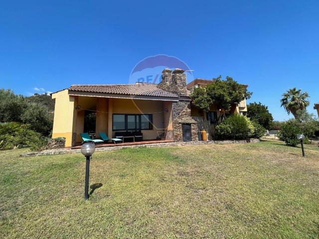 Villa in vendita a Pula