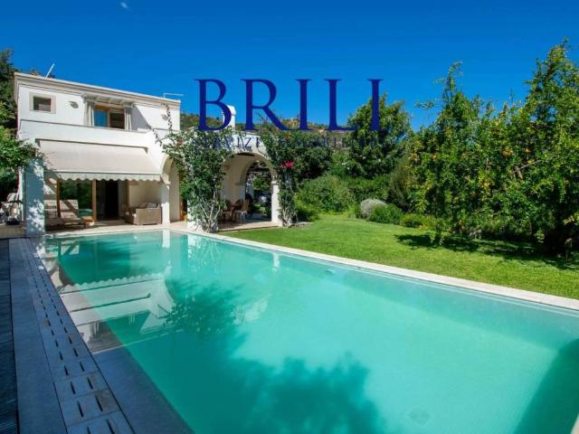 Villa in vendita a Pula CA