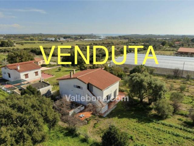 Villa in vendita a Pula CA