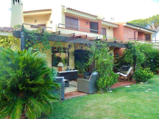 Villa in vendita a Pula CA