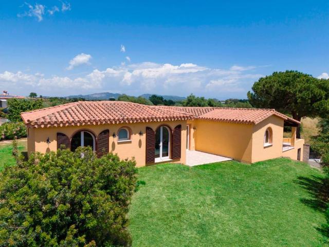 Villa in vendita a Pula CA