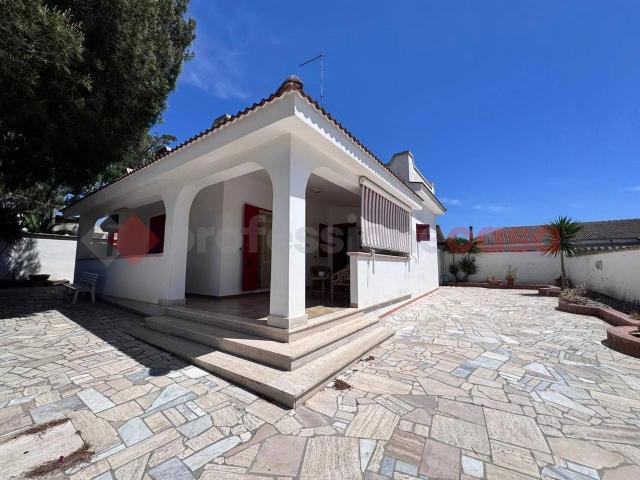Villa in vendita a Pulsano