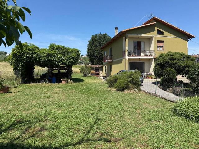Villa in vendita a Quarrata PT
