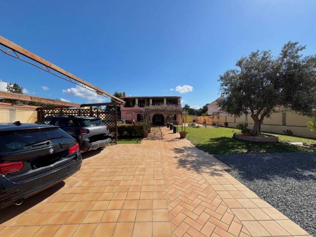 Villa in vendita a Quartu Sant'Elena CA