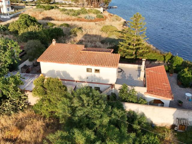 Villa in vendita a Quartu Sant'Elena, Litorale
